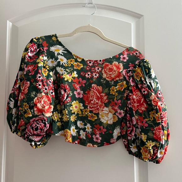 Top - Picture 2 of 3